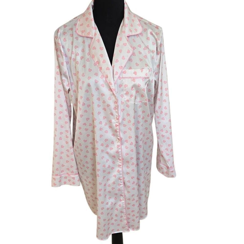 Tabitha Webb Sleepwear Womens Silky Heart Print Long Sleeve Button Front Nightsh